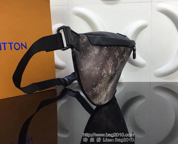 路易威登LV 頂級原單 M44444 經典Monogram花紋 浩瀚太空圖案 實用性Discovery腰包 亦可單肩背挎或斜挎  YDH2495